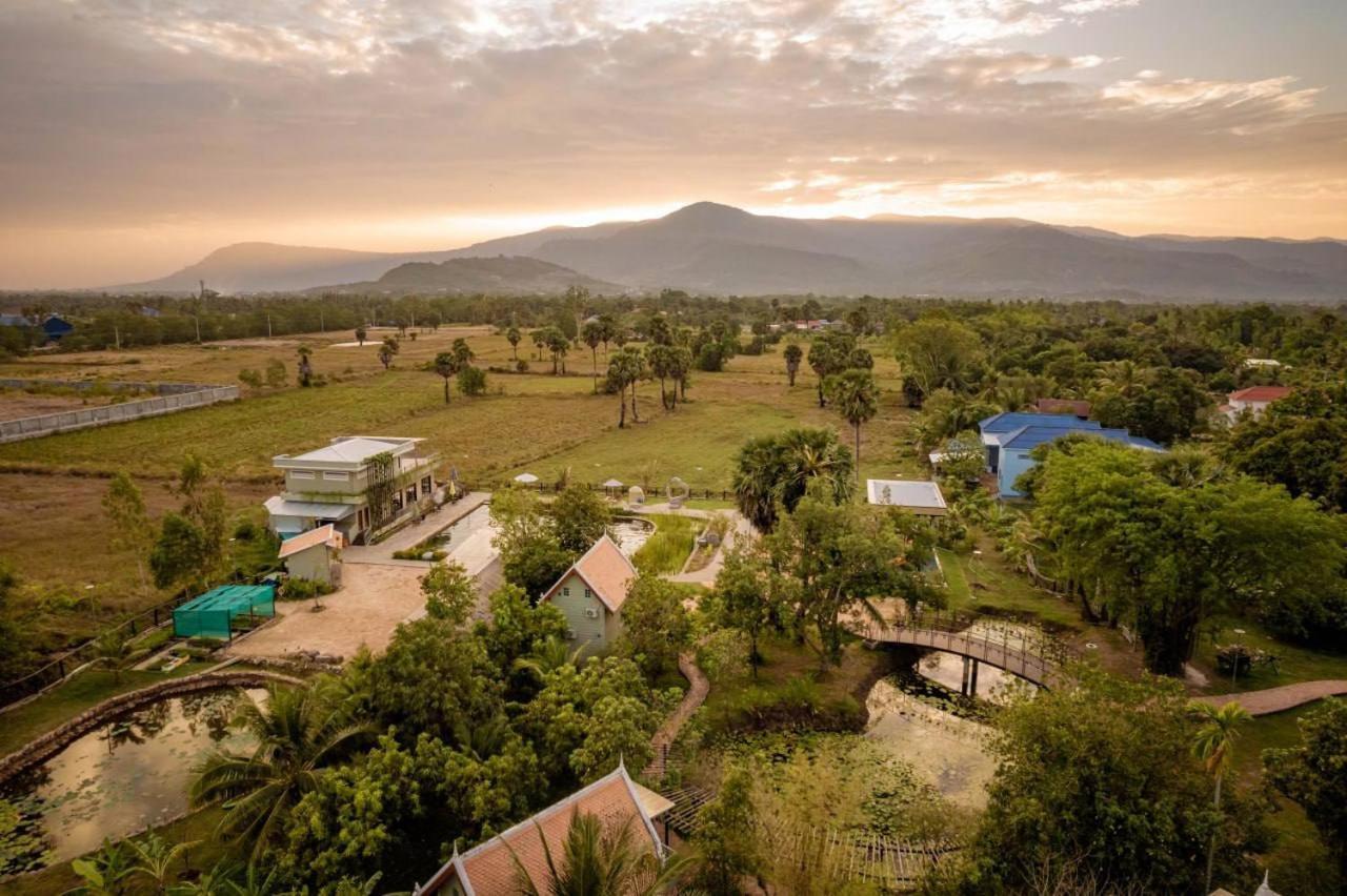 Ganesha Kampot Resort Exterior foto